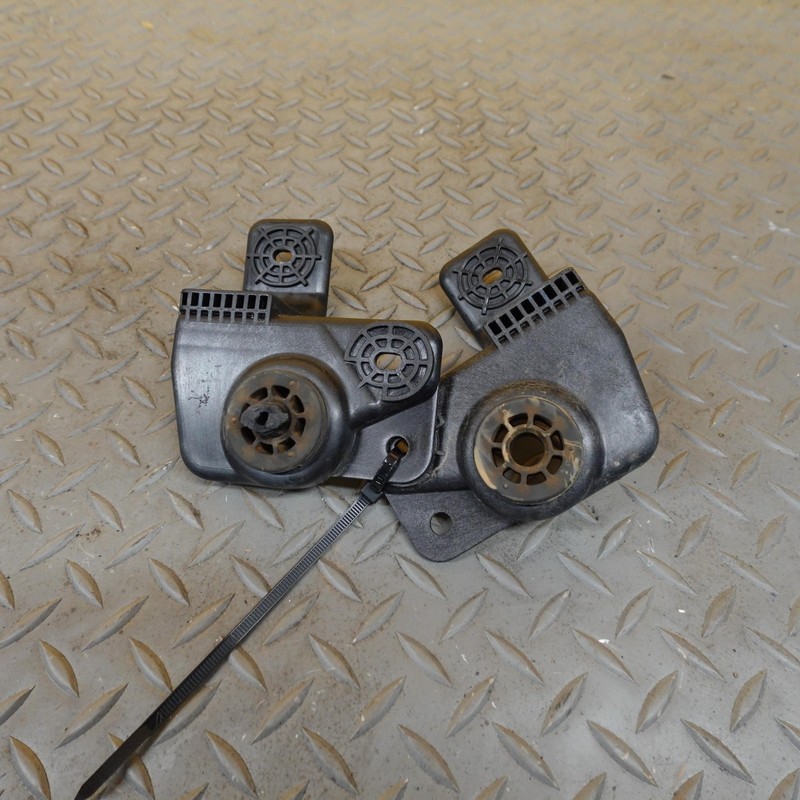 2021-2024 BUICK ENVISION RADIATOR UPPER MOUNT SUPPORT BRACKET OEM SET 84943714