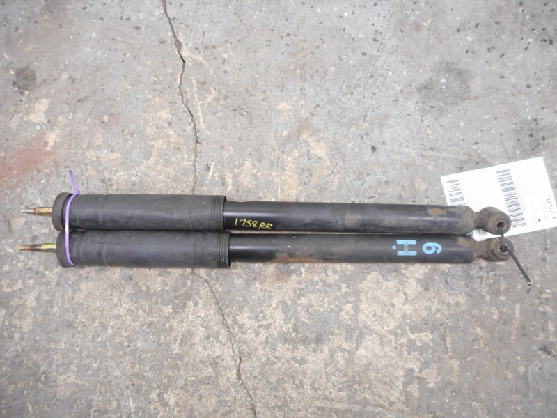 03 Mercedes-Benz C240 Rear Driver Left Passenger Right Shock Absorber Pair OEM
