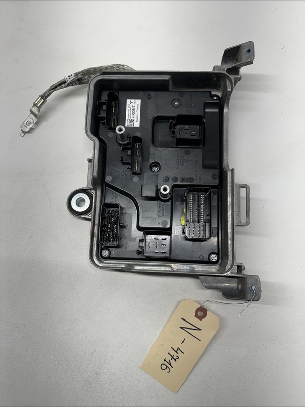 20-21 Tesla 3Y Vehicle Control Module Front Body Controller 1497317-99-C 4716 U2