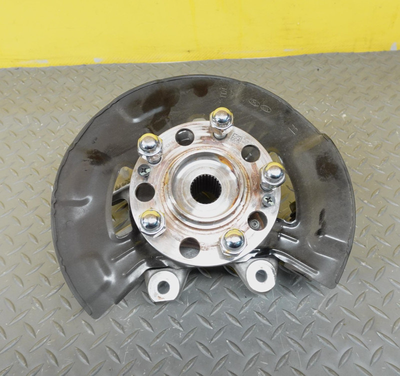 2022-2024 HYUNDAI TUCSON REAR RIGHT KNUCKLE SPINDLE WHEEL HUB OEM 52711N9200