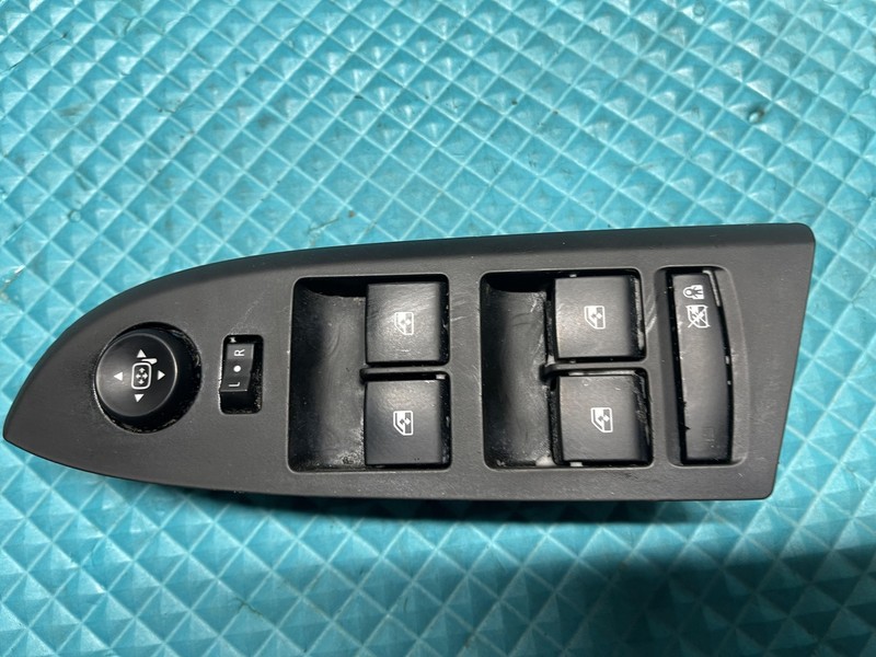 11-13 Chevrolet Volt Driver Master Switch Assembly Tested Oem