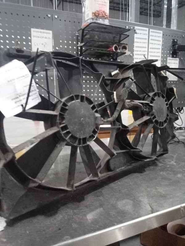 2011 Ford F150 Engine Cooling Fan Motor OEM Black 264200 164k Miles