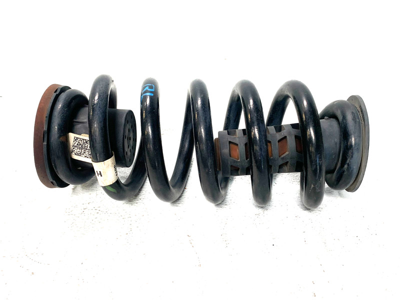 2018-2021 BUICK ENCLAVE REAR LEFT SIDE SUSPENSION COIL SPRING OEM #A0.18