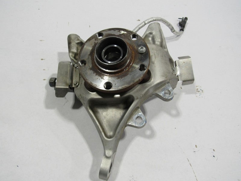 17-23 McLaren 720S 2018 Rear Left Driver Spindle Knuckle Hub Wheel Bearing !Y2