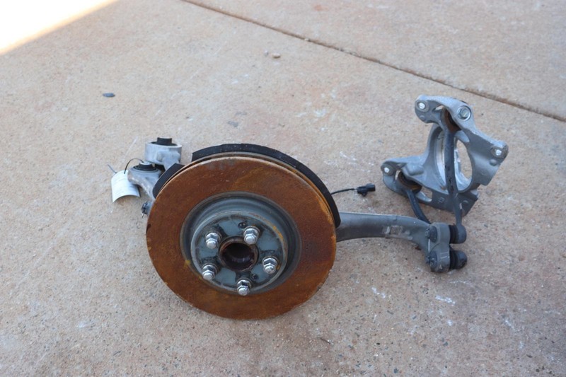 2018-2020 GENESIS G80 RWD FRONT LEFT SIDE SPINDLE KNUCKLE HUB CONTROL ARMS OEM