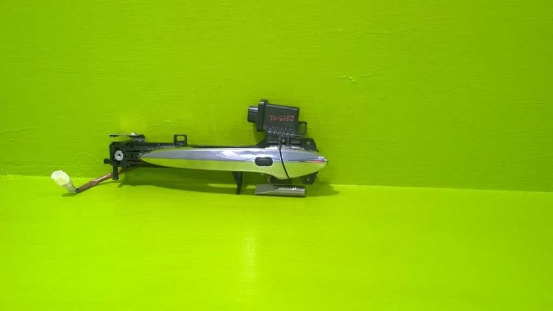 07-12 LEXUS ES350 PASSENGER RIGHT FRONT EXTERIOR DOOR HANDLE OEM 2843-42
