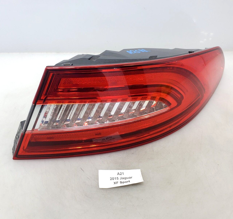 ✅ 2012-2015 OEM Jaguar XF XFR Rear Right Passenger Side Outer Taillight Lamp