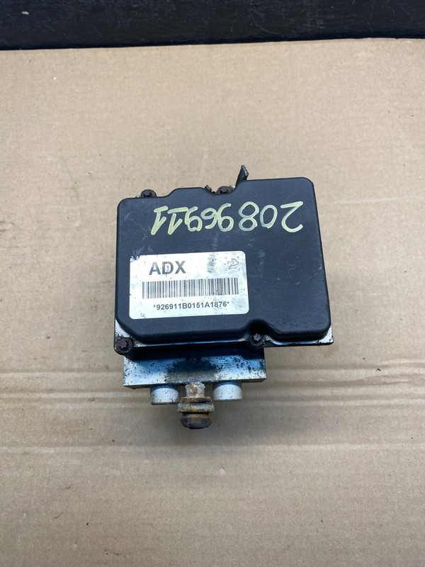 20896911Chevrolet Tahoe 2011 ABS Anti-Lock Brake Pump Control Module AE2223 DW