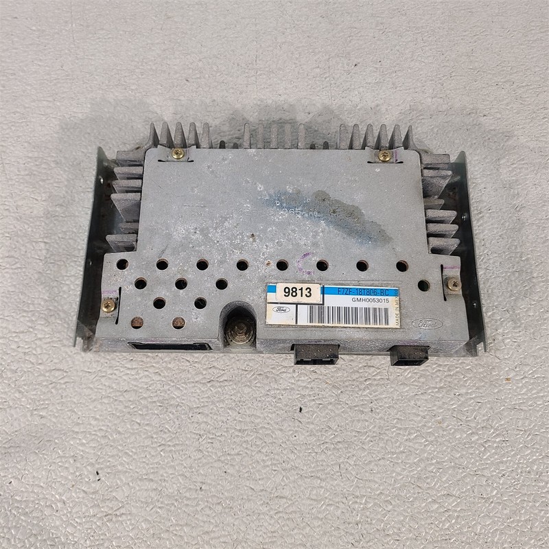 96-98 Mustang Cobra Front Mach Audio Amp Stereo Amplifier F7ZF-18T806-BC Aa7407