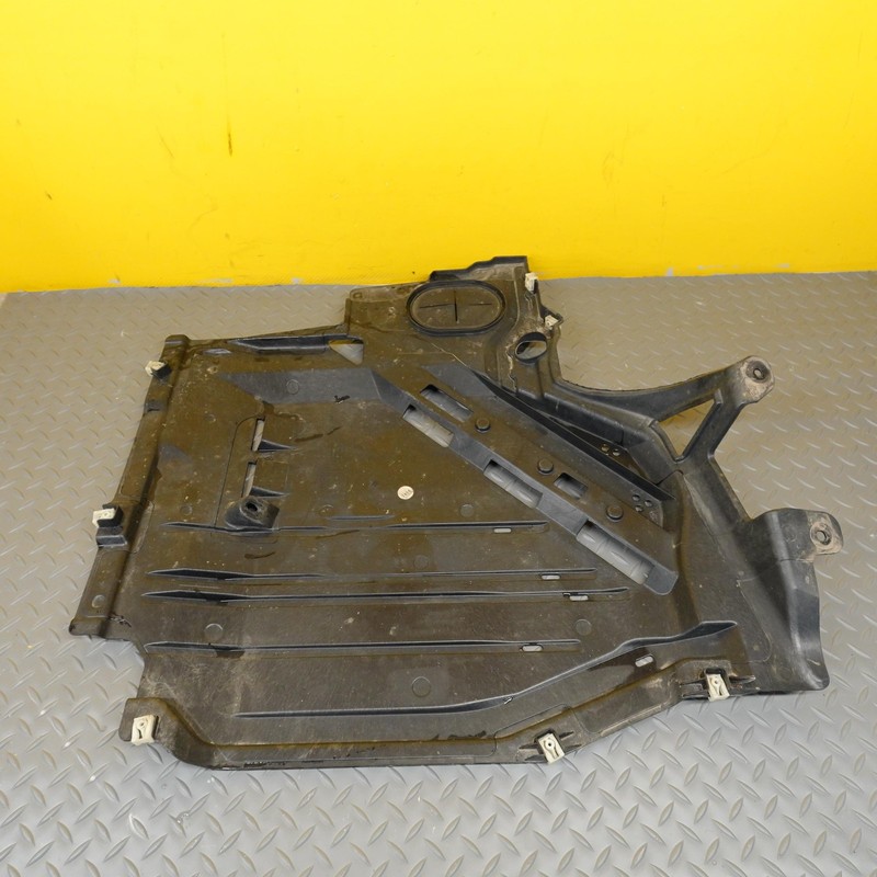 2023-2026 BMW X2 X1 U10 U11 REAR RIGHT SIDE FUEL TANK SPLASH SHIELD COVER OEM