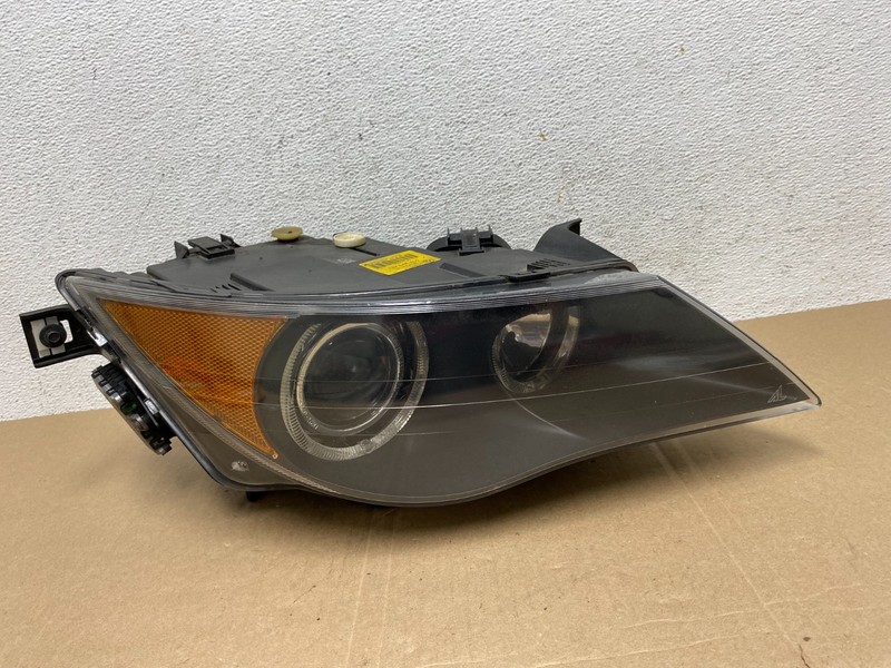 2004-2007 Bmw 645Ci 650I M6 E63 E64 Right Passenger Xenon Headlight Oem AE4854