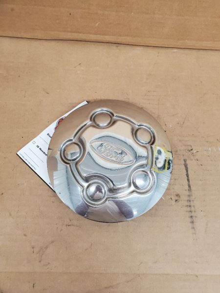 CROWN VIC 2010 Center Cap Wheel 271030