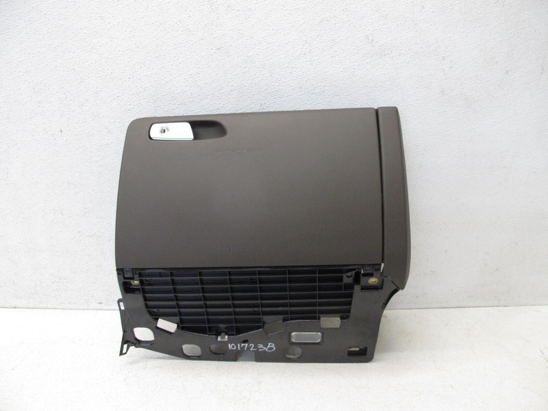 09-16 AUDI B8 A4 S4 SEDAN GLOVEBOX DASH GLOVE BOX COMPARTMENT STORAGE 101723B
