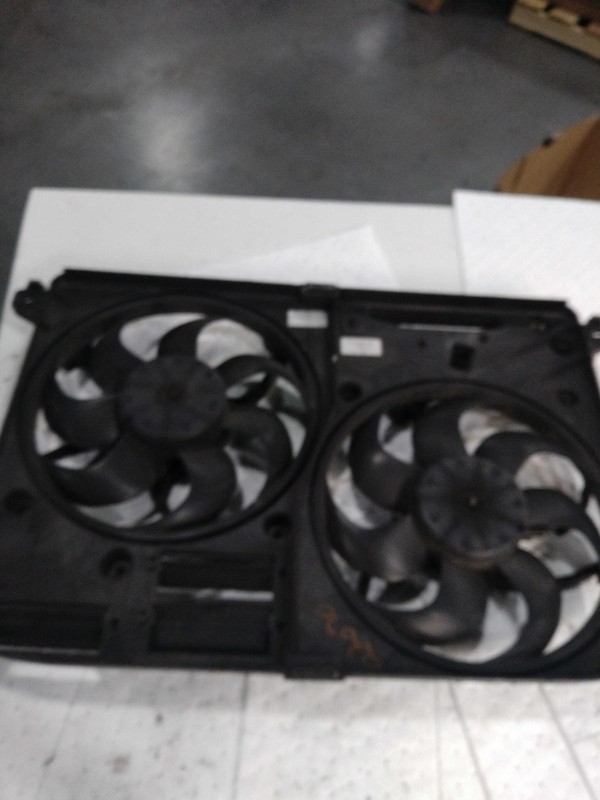 2015 Ford Fusion Engine Cooling Fan Motor OEM DG938C607CC 85K Mileage