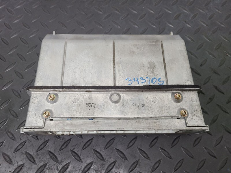2002 Lexus LS430 4.3L AT ECM ECU Electronic Control Module Unit OEM 89661-50660