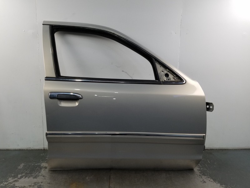 2008 Grand Marquis / Crown Vic Victoria Right Front Door #7790 K7