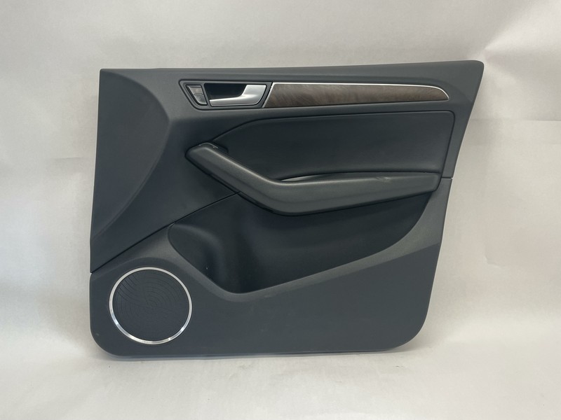2013-2017 AUDI Q5 FRONT RH RIGHT PASSENGER SIDE DOOR TRIM PANEL BLACK OEM