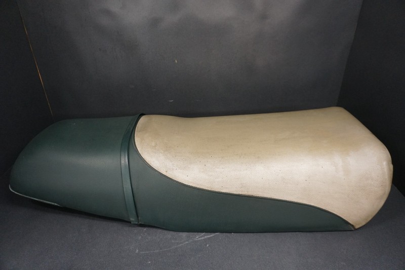 2001 Kawasaki PWC Jetski OEM Seat Saddle Ass'y Beige/Green Freshwater STS 900