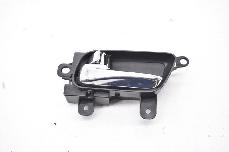 2014-2017 INFINITI QX50 VQ37VHR RWD LEFT FRONT DOOR INTERIOR DOOR HANDLE CHROME