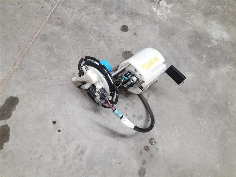 Fuel Pump Assembly 2.2L Fits 09-11 HHR 246944