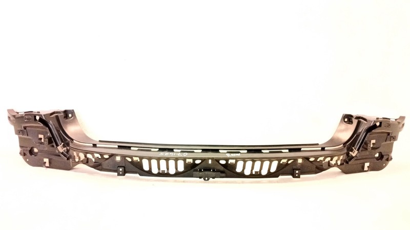 09-15 BMW F01 F02 750i 740Li REAR BUMPER CENTER BRACKET GUIDE MOUNT OEM 071625