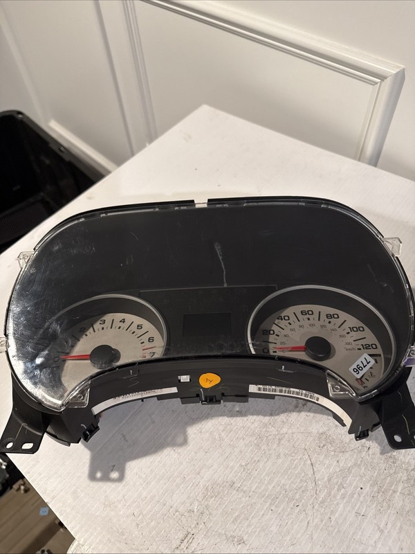 2006 2007 Ford Explorer Speedometer Cluster Gauge Oem MILES 162,484