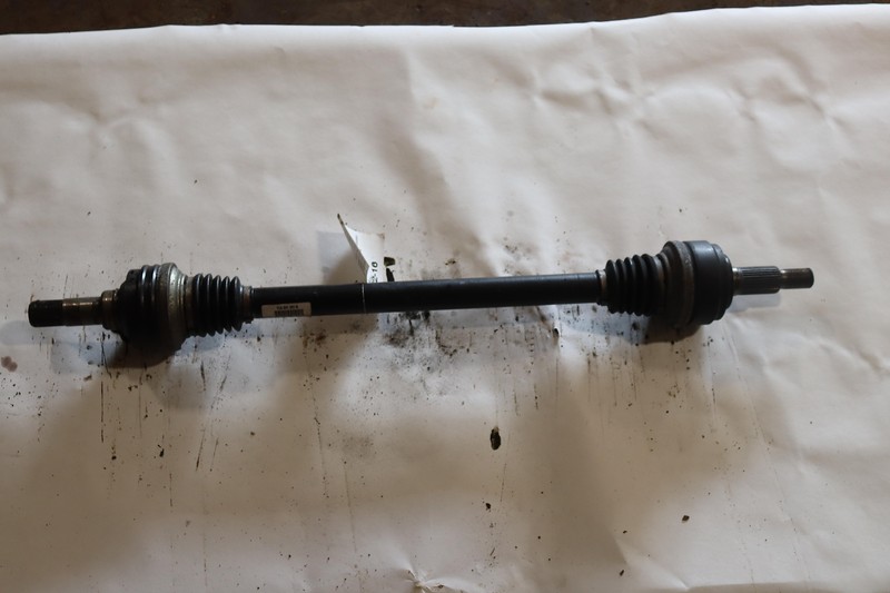 2011-2015 AUDI Q7 AWD REAR LEFT DRIVER SIDE AXLE SHAFT CV U JOINT OEM