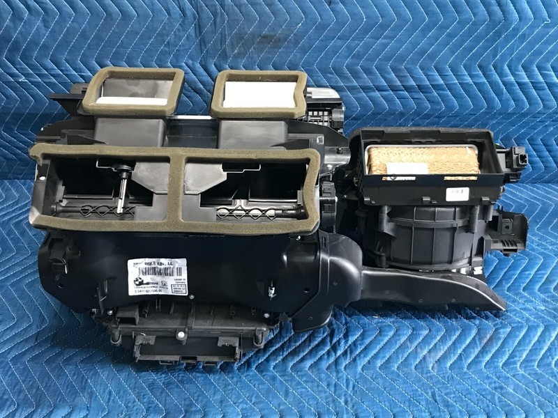 13 BMW 135is DASH HEATER CORE BOX BLOWER MOTOR HOUSING ASSEMBLY OEM 992854A