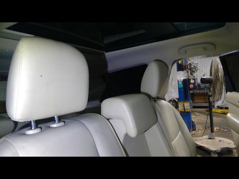 2014-2017 QX60 3 2nd Row Rear Headrests 1624048