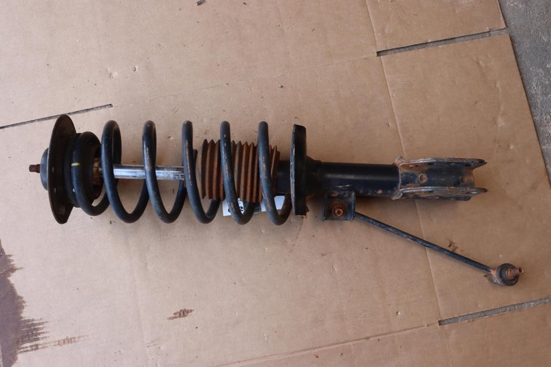 2005-2006 CHEVY EQUINOX AWD FRONT RIGHT PASSENGER SIDE SHOCK STRUT ABSORBER OEM