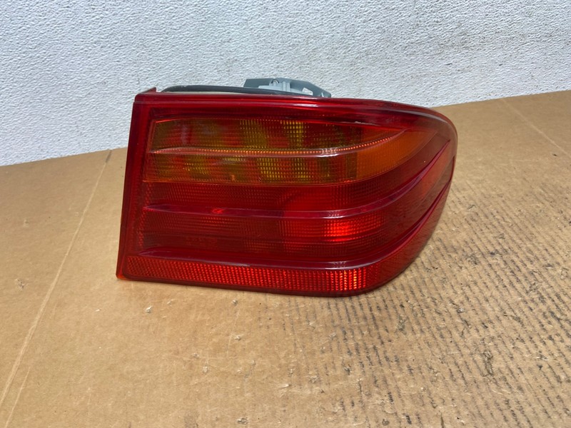 1996 - 1999 Mercedes-Benz E W210 E320 Right Passenger Tail Light OEM AE0234 LK