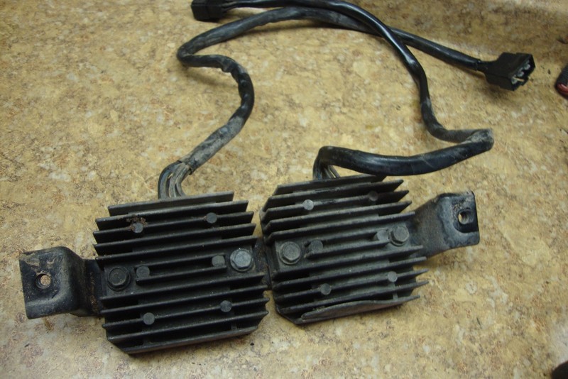 2006 Kawasaki Vulcan VN1600 VN 1600 Voltage Regulators Rectifiers Electrical 06