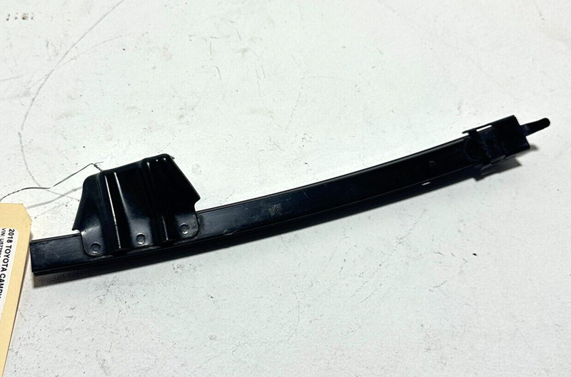 2018-2024 TOYOTA CAMRY LE DOOR WINDOW REGULATOR GUIDE FRONT LEFT SIDE OEM