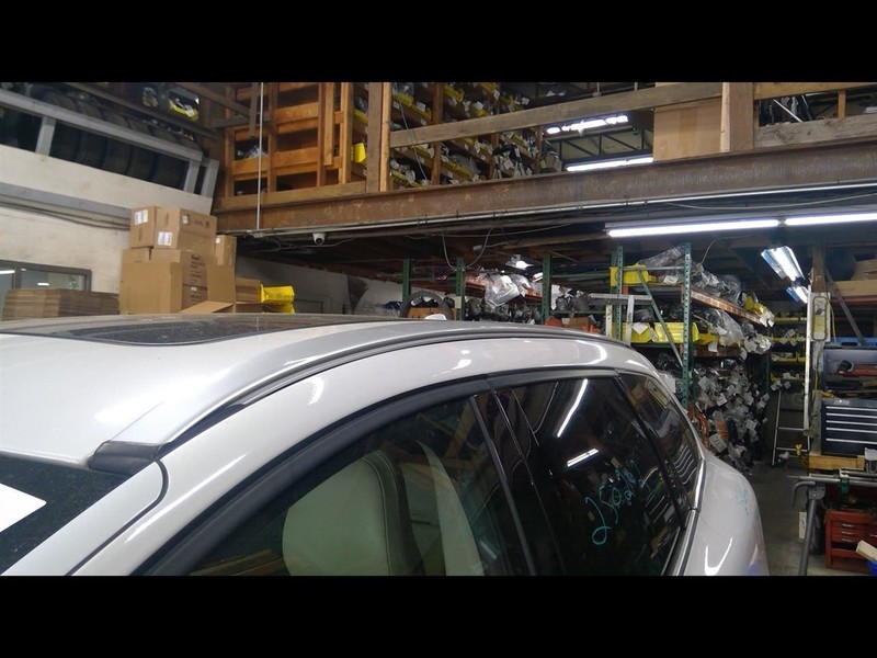 2009-2017 XC60 Left Luggage Rack 1607187