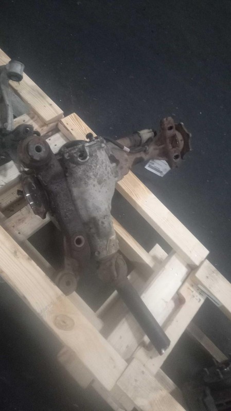 2017 Chevrolet Silverado 2500 4WD Differential Carrier Assembly OEM 94K Miles