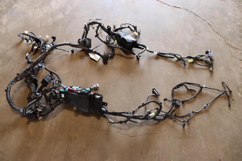 2021 LEXUS ES300H HYBRID ENGINE BAY WIRE WIRING HARNESS W/ FUSE BOX OEM