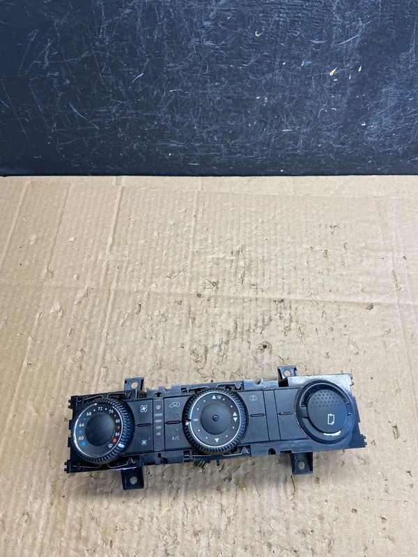 2007-2018Mercedes Dodge Sprinter A/C AC Climate Control Panel Oe AD1977 DG