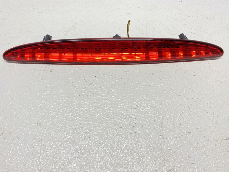 2005 BMW MINI COOPER S 3RD THIRD HIGH LEVEL BRAKE LIGHT OEM