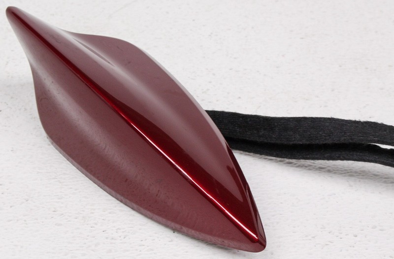 84722818 OEM Roof Mounted Shark Fin Antenna for Cadillac XT5, XT6 Infrared