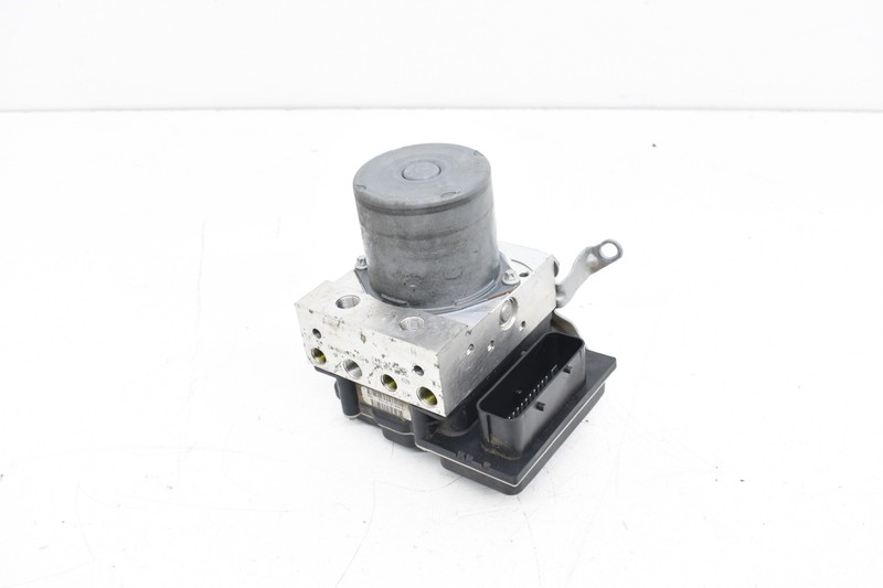 2010 BMW E90 328xi AWD xDrive ABS Pump Module DSC OEM KW80