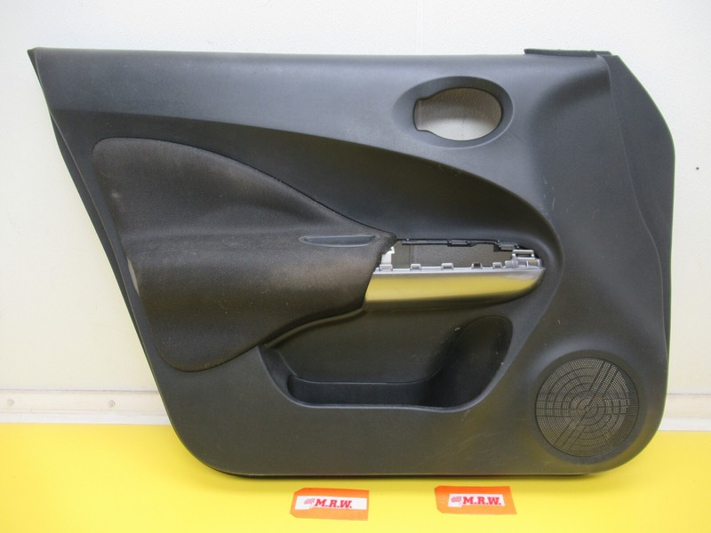 DOOR PANEL DRIVER SIDE FRONT ARM REST COVER SPEAKER TRIM for NISSAN JUKE 2012 12