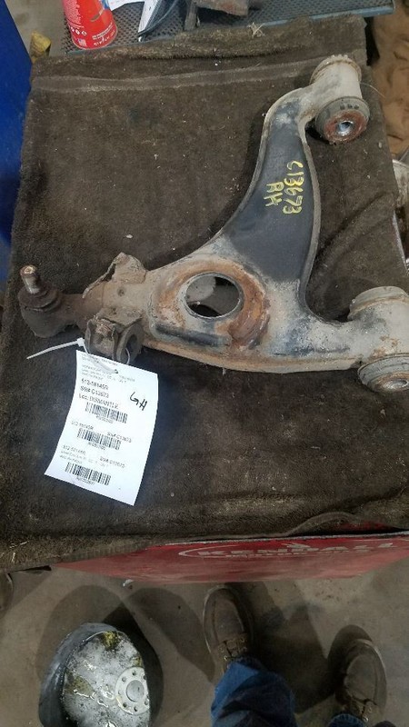 Passenger Lower Control Arm Front 124 Type Fits 88-93 MERCEDES 300E 302600