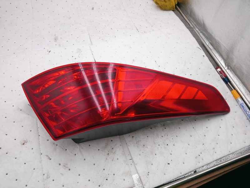 2013 KIA OPTIMA Left Tail Light Assembly Grey OEM 731225 210K Miles