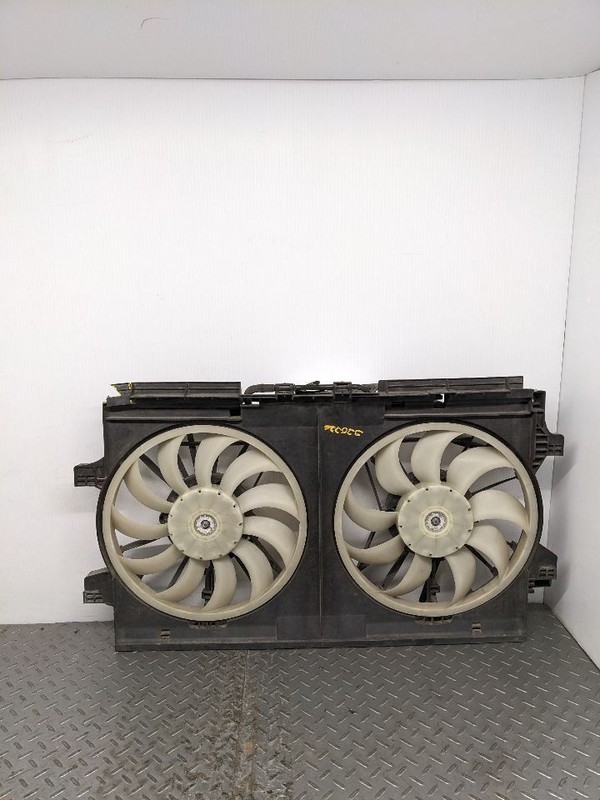Radiator Fan Motor Fan Assembly Fits 17-23 IMPREZA 1183807