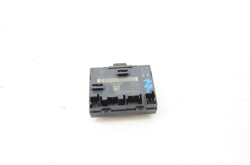 2010-2016 PORSCHE PANAMERA 970 4.8L RIGHT REAR DOOR MODULE 7PP 959 795 J