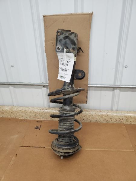 Driver Left Strut Front Fits 18-19 XV CROSSTREK 277186
