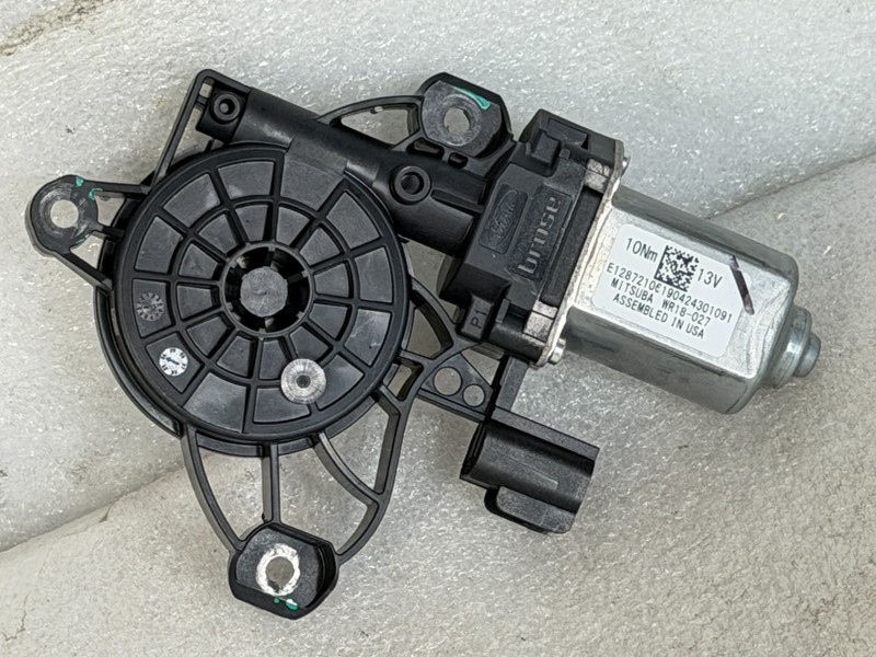 FORD BRONCO SPORT 2021-2025 OEM REAR RIGHT PASSNGER WINDOW MOTOR ASSEMBLY