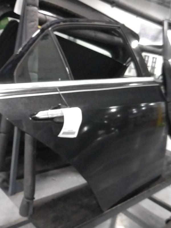 2015 Cadillac CTS Used Rear Right Door Black OEM 306198 142K Miles