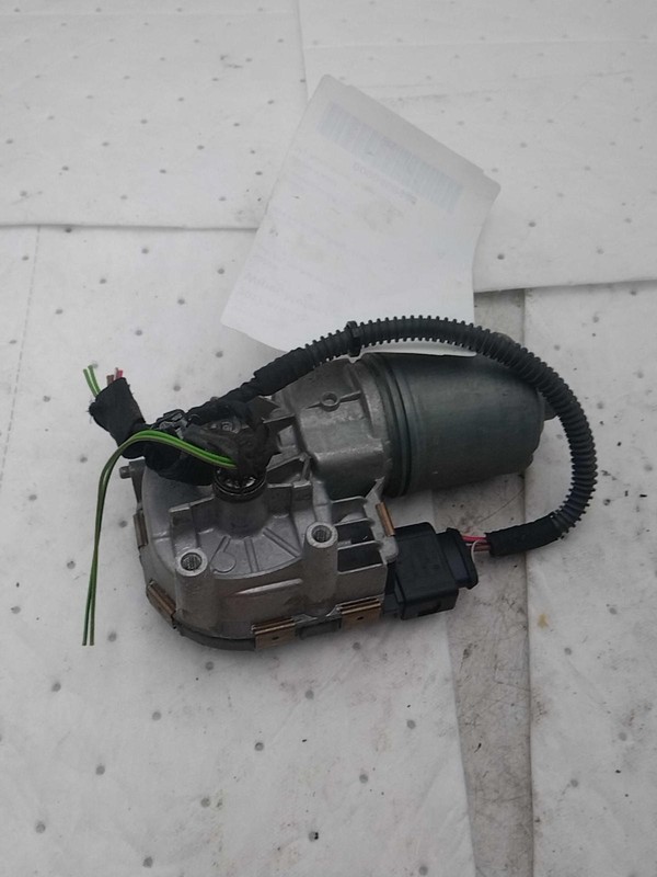 2017 Audi Q5 Wiper Motor OEM 8R1955023D Silver 114K Miles Warranty