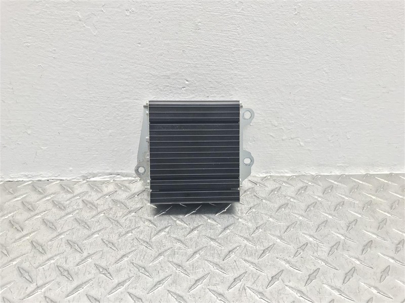 2008-2016 DODGE GRAND CARAVAN CHRYSLER TOWN & COUNTRY AUDIO AMPLIFIER 68370208AA